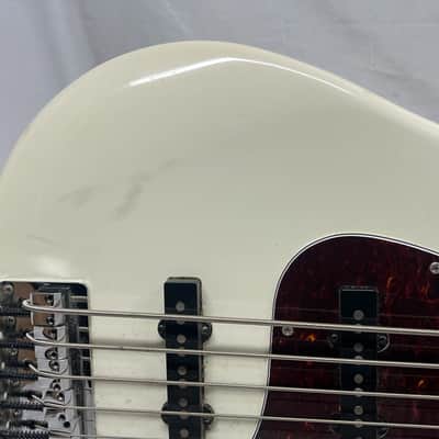 Sire Marcus Miller V7 5-String J-Style Electric Bass image 4