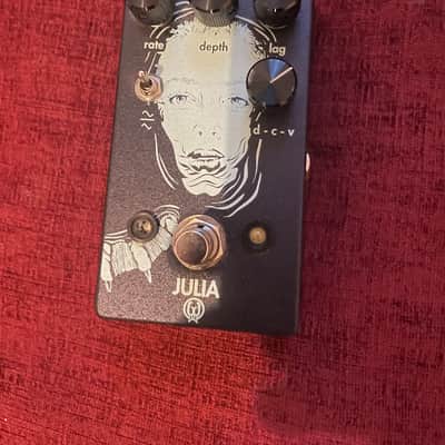 Walrus Audio Julia Chorus / Vibrato 2017 - 2019 - Purple image 2
