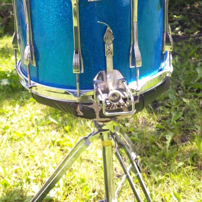Ludwig Marching Snare 15" x 12" 1970s Blue Sparkle image 2