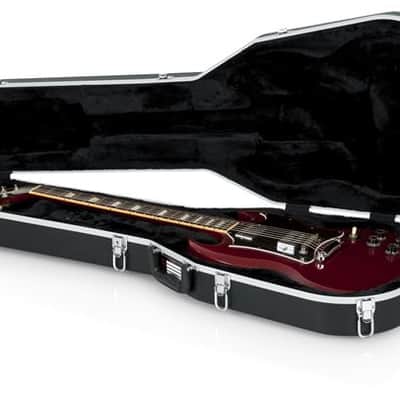 Gator GCSG Gibson SG Style Deluxe Electric Guitar Case image 9