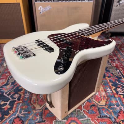 Fender Heritage 60's Jazz Bass Oly White Rosewood Nitro Lacquer 2022 image 14