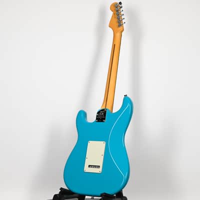 Fender American Professional II Stratocaster HSS- Miami Blue 2025 (US25106880) image 13