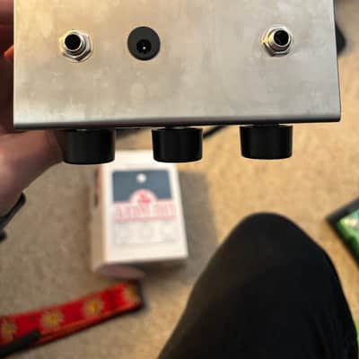 Electro-Harmonix Big Muff Pi 2000 - Present - Silver / Black / Red image 5
