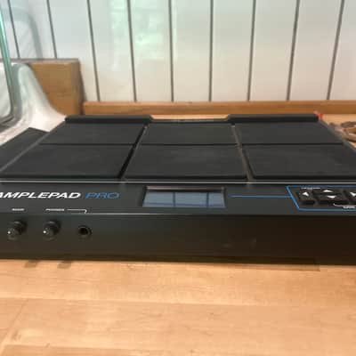 Alesis SamplePad Pro 8-Pad Percussion and Sample-Triggering Instrument 2010s - Black image 3