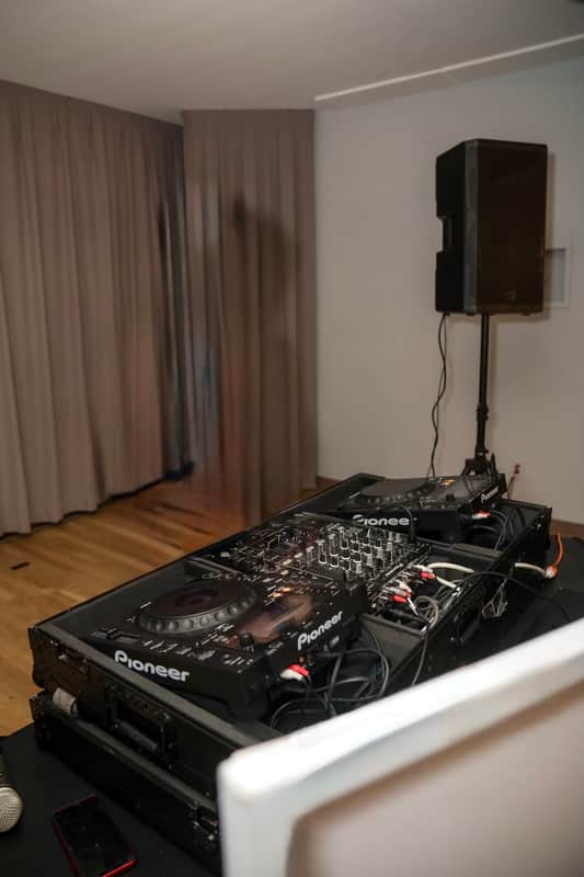 Pioneer 2 CDJ-900NXS + 1 DJM-900NXS image 1