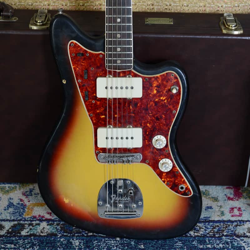 1966 Fender Jazzmaster Sunburst w/HSC - Good