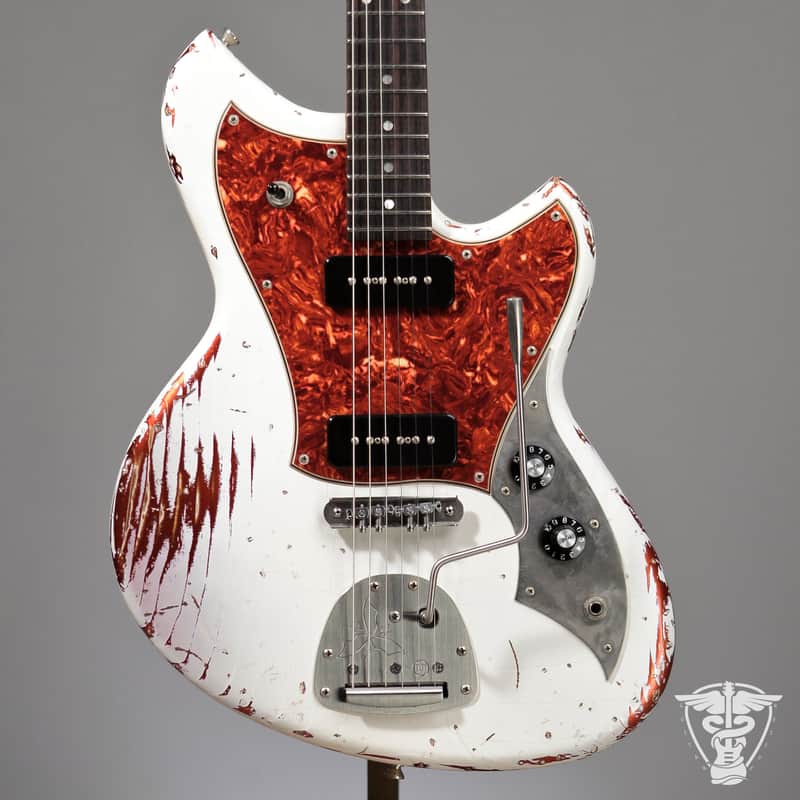 Novo Serus J, Nucleus, 2025 (Olympic White over Candy Apple Red)