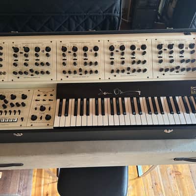 Oberheim 4voice image 1