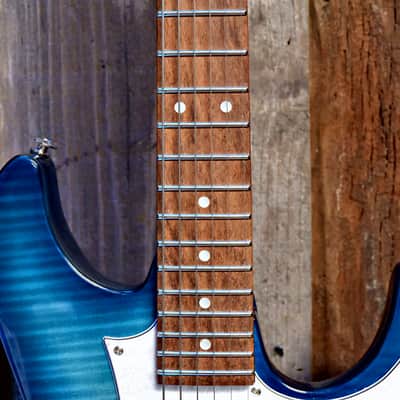 Immagine Ibanez AZ22S1F-TXB Standard - Transparent Turquoise Burst w/ Hard Case - 12