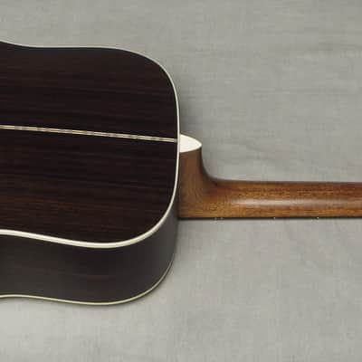 Martin D-28 Satin 2026 Natural image 7