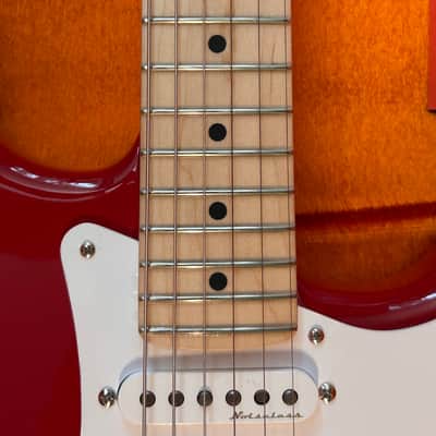Fender Eric Clapton Artist Series Stratocaster with Vintage Noiseless Pickups 2001 - Present Torino Red image 3