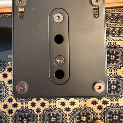 Pair of KEF S2 Floor stands for KEF LS speakers image 2