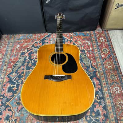 *Video* Yamaki Custom Folk No 125 Dreadnought w/Vintage Hard Shell Case. - 1970's image 10