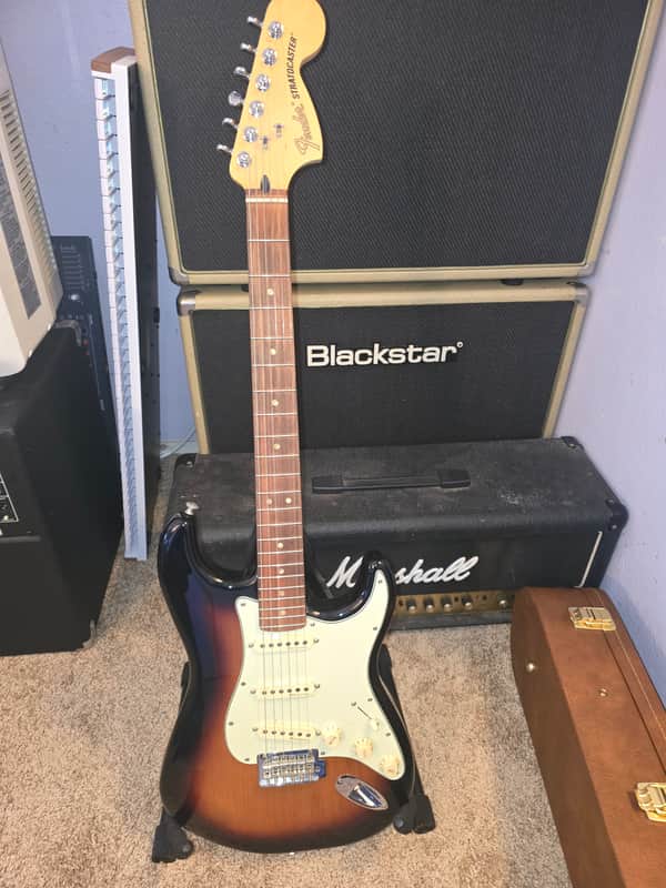 Fender Deluxe Roadhouse Stratocaster