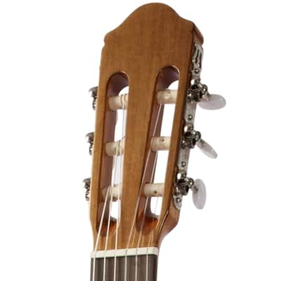 Raimundo 118 Classical Guitar image 4