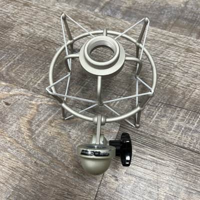 Neumann EA-1 Shockmount for TLM-103 and M-147 2010s - Nickel image 2