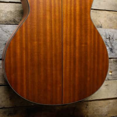Walden Natura G570TB Acoustic Guitar w/ gig bag image 9