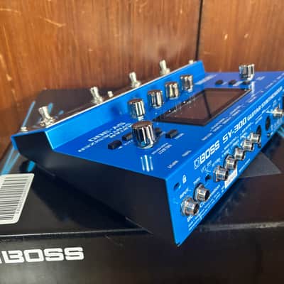 BOSS SY-300 Guitar Synthesizer w/ box, power supply image 5