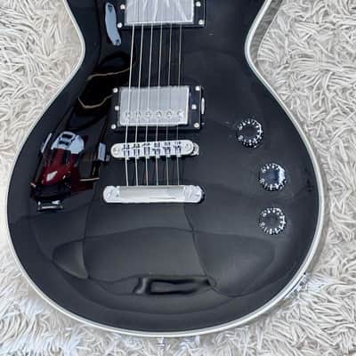 Tagima MIRACH-BK DF Electric Guitar - Black with Hardshell Case- B stock image 3