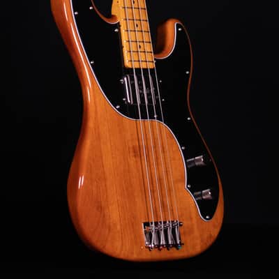 Squier Classic Vibe Telecaster Bass, Maple FB, Mocha image 4