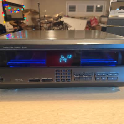 Technics SL-MC7 110+1 CD Changer Player Optical Output W/ Remote Serviced Beauty image 2