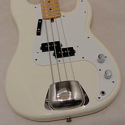 Vintage 1980's Bradley P bass 4 string Electric Bass Guitar made in Japan  Gloss White image 2