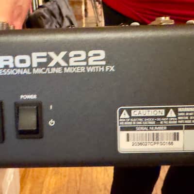 Mackie ProFX22 22-Channel Effects Mixer 2015 - Dark Gray image 4