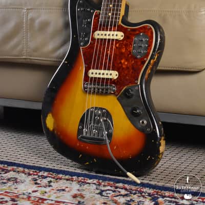 Fender Jaguar 1964 3-Tone Sunburst image 1