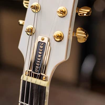 Duesenberg Fantom A Electric Guitar - Aged White with Hardshell Case - Demo image 7