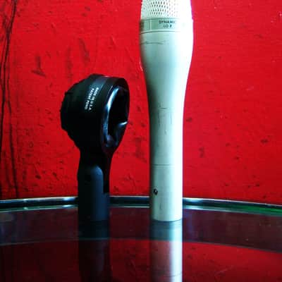 Vintage 1990's Shure SM-63 omni-directional microphone Low Z w mic clip Electro Voice 635A # 3 image 11