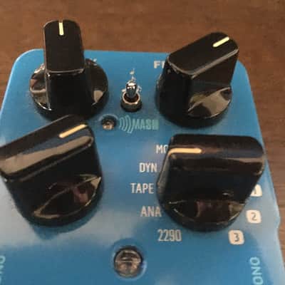 TC Electronic Flashback 2 Delay and Looper 2017 - Present - Blue image 7