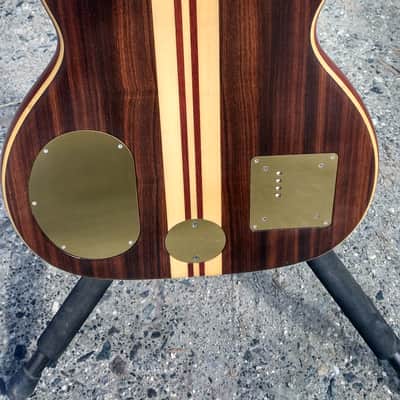 Alembic Series 1 fretless 1981 Series 1 Fretless Rosewood 1981 Rosewood image 3