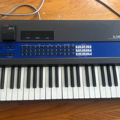 Kawai K3 - Hybrid Synthesizer W/ PPG Style Overlay & 2 RC-2 Memory Cartridges