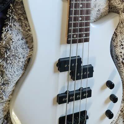 Jackson JS Series Spectra Bass JS2 - Snow White image 2