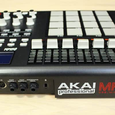 AKAI Professional MPD32 USB/Midi MPC Drum Pad Controller Unit - With USB Cable & Disc Bild 18