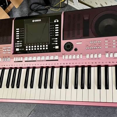 Yamaha PSR-S910 Pink 61-Key Arranger Workstation (Rare) image 2