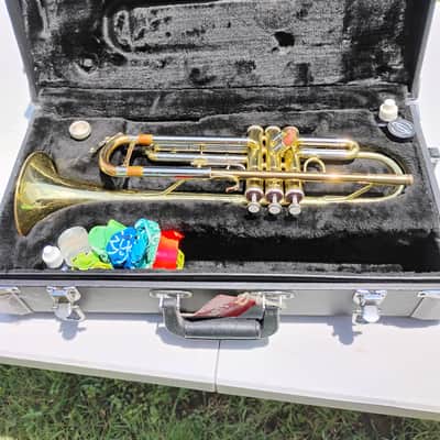 Jupiter JTR700 Standard Series Bb Trumpet 2010s - Clear-Lacquered Brass image 2