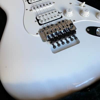 ESP Dave Murray Custom Strat 1988 - White image 4