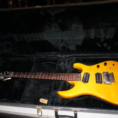 Hamer USA Diablo Guitar with Hamer Case 1991 Aztec Gold image 1
