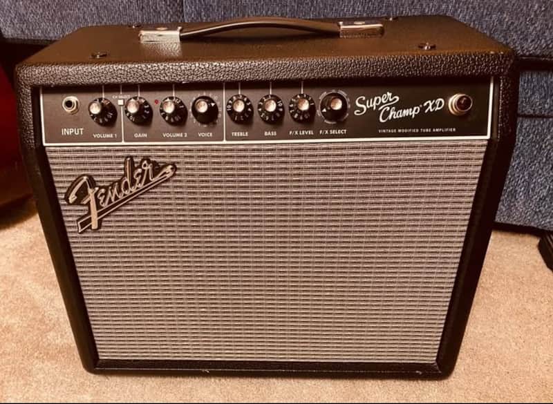 Fender Super Champ XD 2-Channel 15-Watt 1x10" Guitar Combo 2007 - 2011 - Black image 1