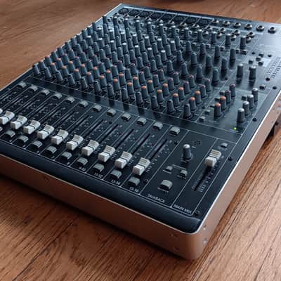 Mackie Onyx 1620i 16-Channel Analog Mixer | FireWire Audio Interface | Onyx Preamps | Perkins EQ image 13