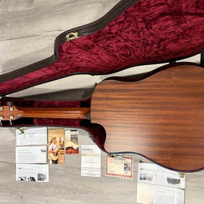 Taylor 320ce Dreadnought w/Cutaway - Mahogany w/ ES2 Electronics image 6