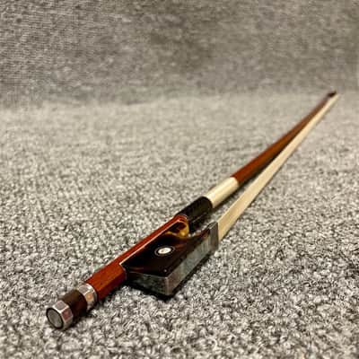 4/4 Violin Bow image 1