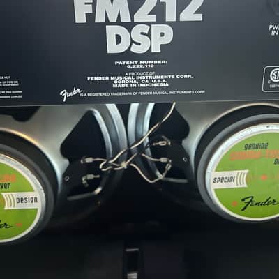 Fender FM 212 DSP 2-Channel 100-Watt 2x12" Solid State Guitar Combo with Onboard Effects 2006 - 2010 - Black image 7