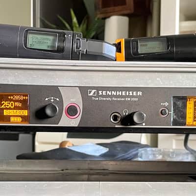 Sytème SENNHEISER UHF série 2000 - Années 2010 - Très bon état image 1