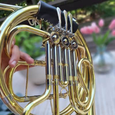 Yamaha YHR-313 French Horn image 9