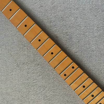 Harley Benton Strat style Maple Guitar Neck, 21 Frets Fingerboard image 3