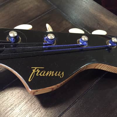 Framus TV Star Bass 5/151 1960's image 4