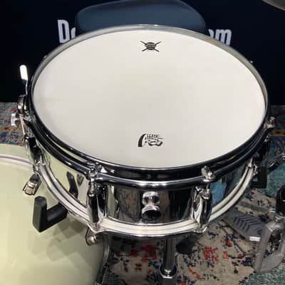 Slingerland - 5.5×14" No. 190 TDR Model, 5 Ply, 8-Lug Snare Drum - Chrome-Over-Wood image 11