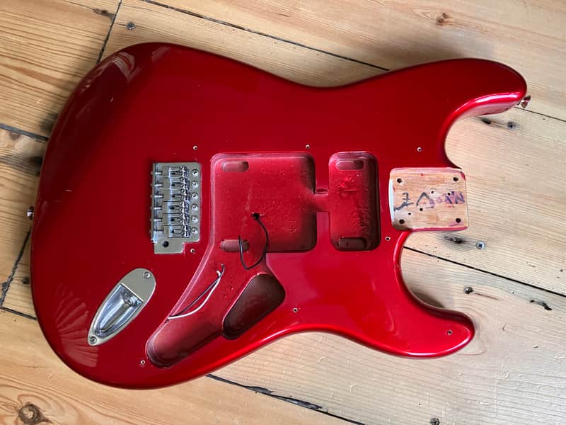 Squier Standard Stratocaster Guitar Body + Tremolo 2000 China Roadworn image 1